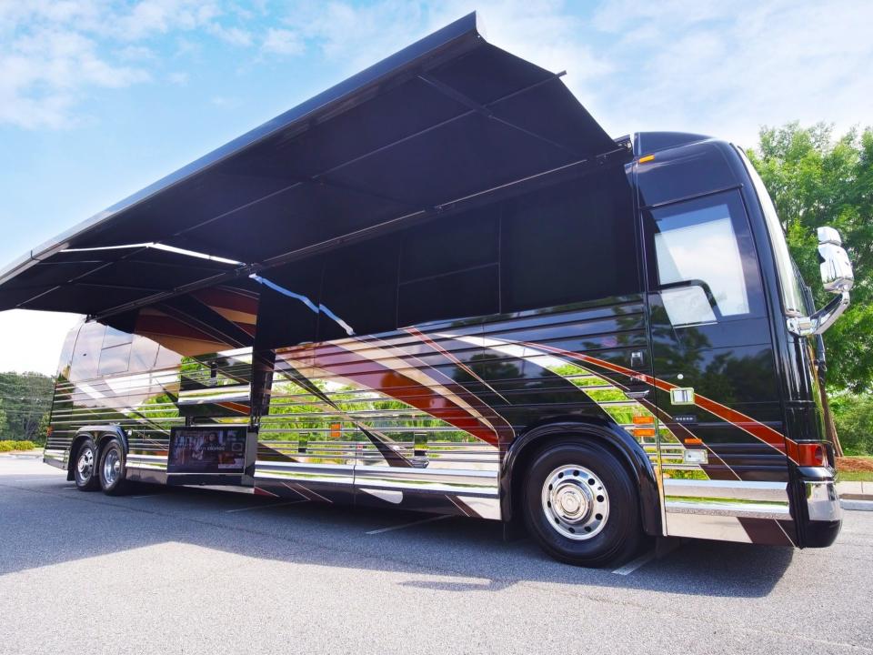 Goss RV motorcoach