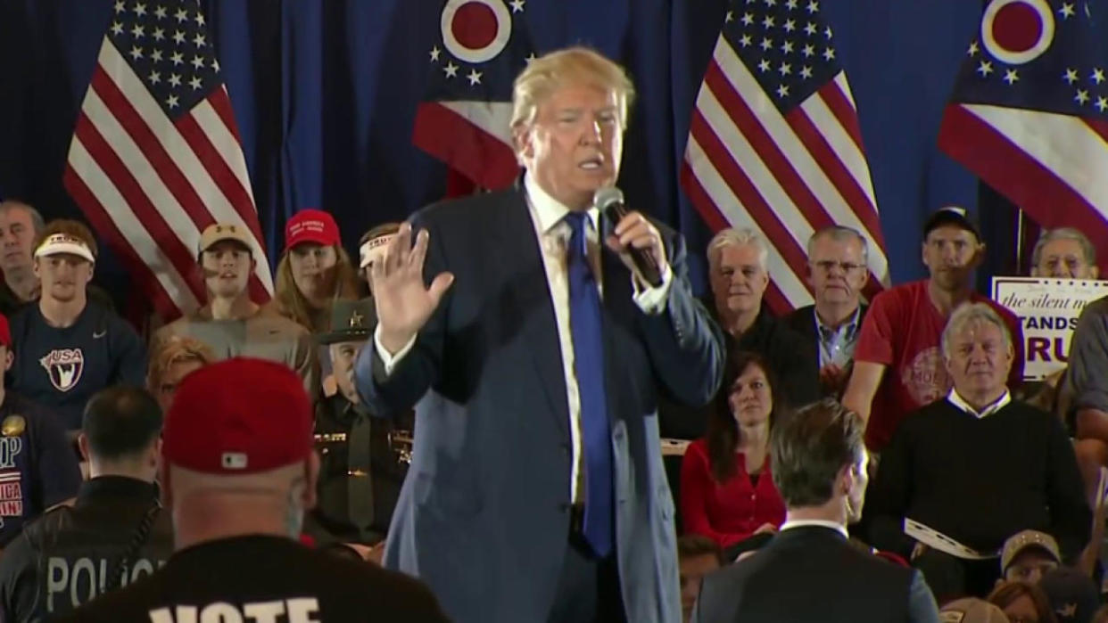 Trump Weighs in on Pete Rose at Ohio Rally