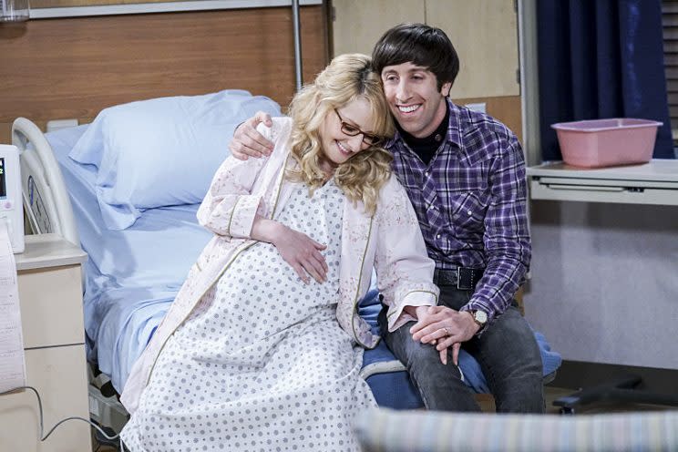 Melissa Rauch and Simon Helberg 