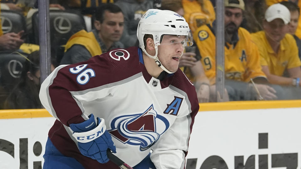 Colorado Avalanche right wing Mikko Rantanen plays against the Nashville Predators in an NHL hockey game 