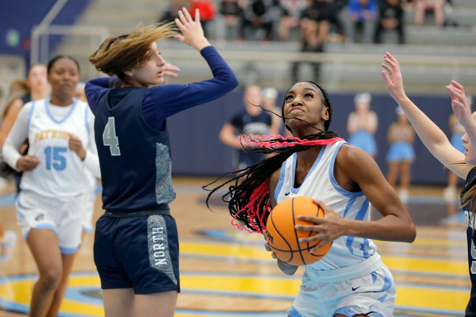 An OU signee, Putnam City West's Caya Smith checks in at No. 70 in the national class of 2024 HoopGurlz Recruiting Rankings.