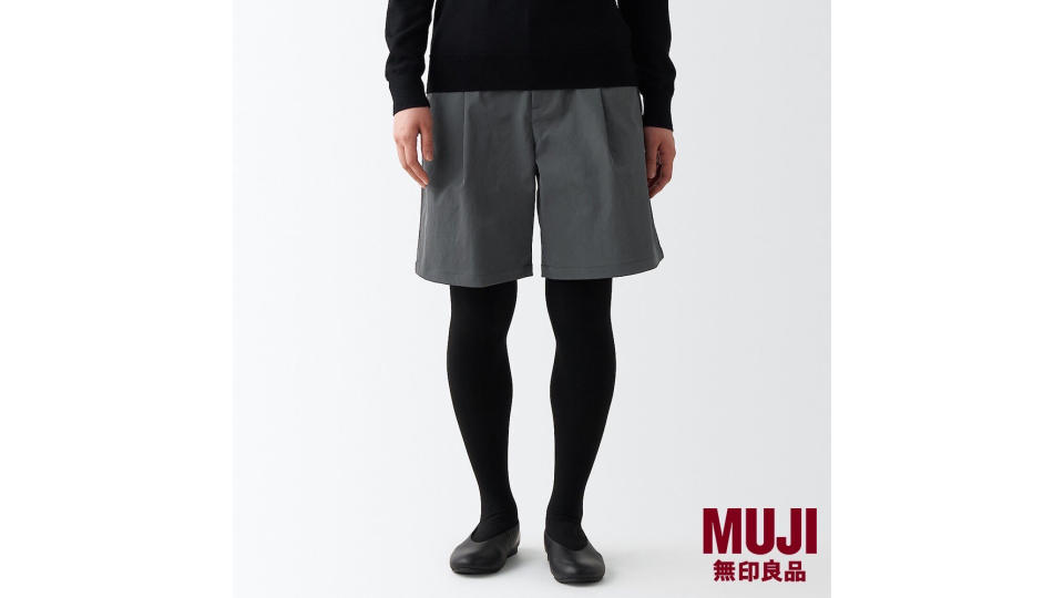 MUJI Ladies Water Repellent Short Pants. (Photo: Shopee SG)