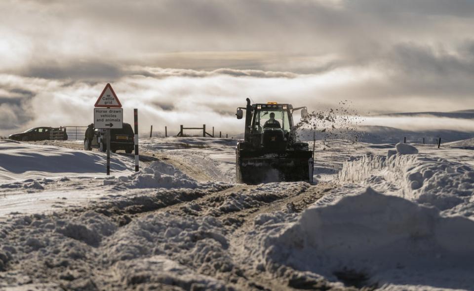 Snow is cleared from the Buttertubs Pass (Danny Lawson/PA) (PA Wire)