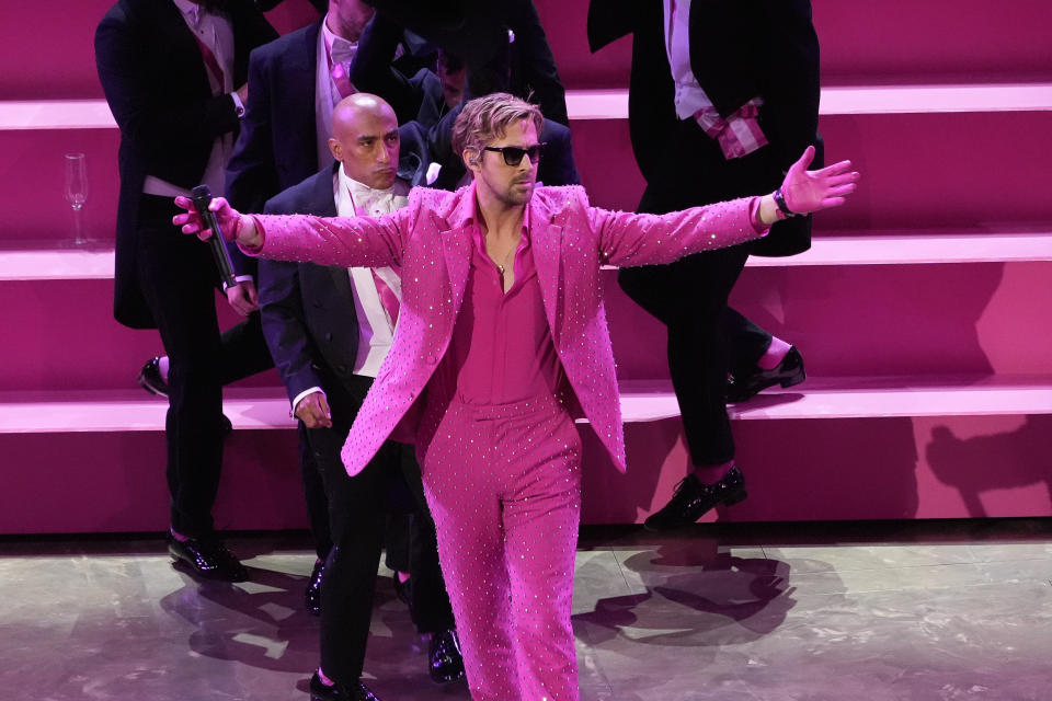 Ryan Gosling singing on stage at the Oscars.