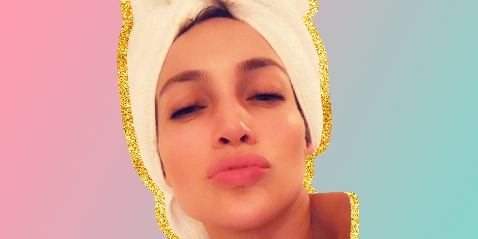 These Photos of Jennifer Lopez Without Makeup Prove She's Ageless