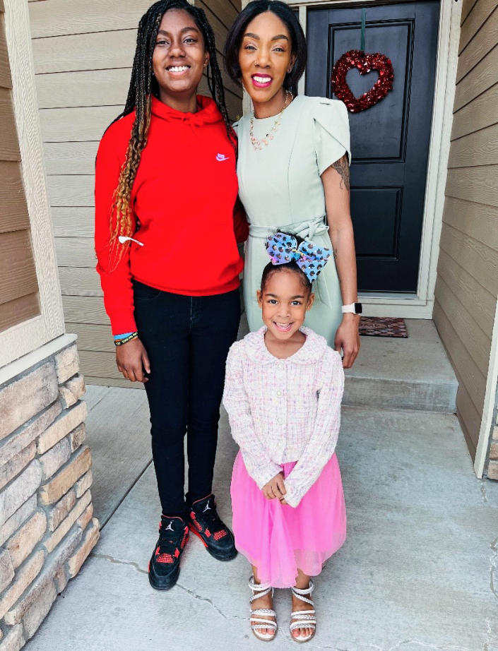 Tali’Ja Campbell, de 34 años, de Peyton, Colorado, con sus hijos.  (Cortesía Tali’Ja Campbell)