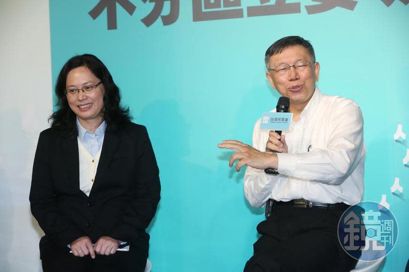賴香伶（左）的國會辦公室主任曾遭民眾黨主席柯文哲（右）嗆是「誰家的狗」，引發軒然大波。（本刊資料照）