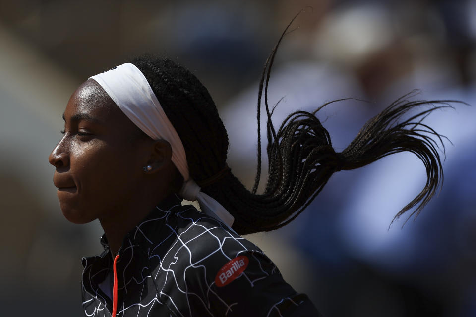 Coco Gauff previo al partido contra Anna Karolina Schmiedlova en los octavos de final del Abierto de Francia, el lunes 5 de junio de 2023. (AP Foto/Aurelien Morissard)