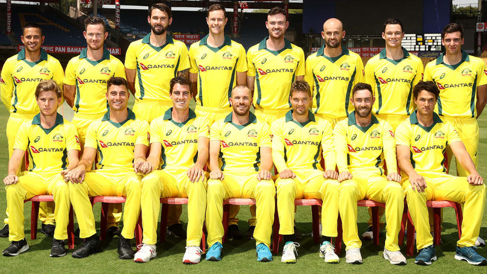 The Aussies pose for a team photo. (Photo by Robert Cianflone/Getty Images)