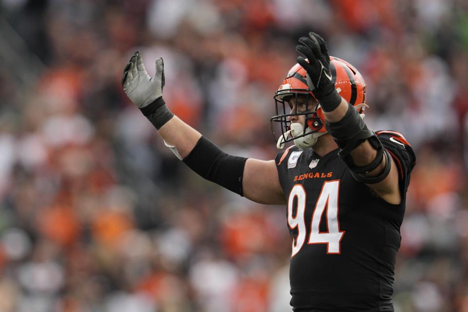 Cincinnati Bengals' Sam Hubbard reacts during the second half of an NFL football game against the Seattle Seahawks, Sunday, Oct. 15, 2023, in Cincinnati. (AP Photo/Jeff Dean)