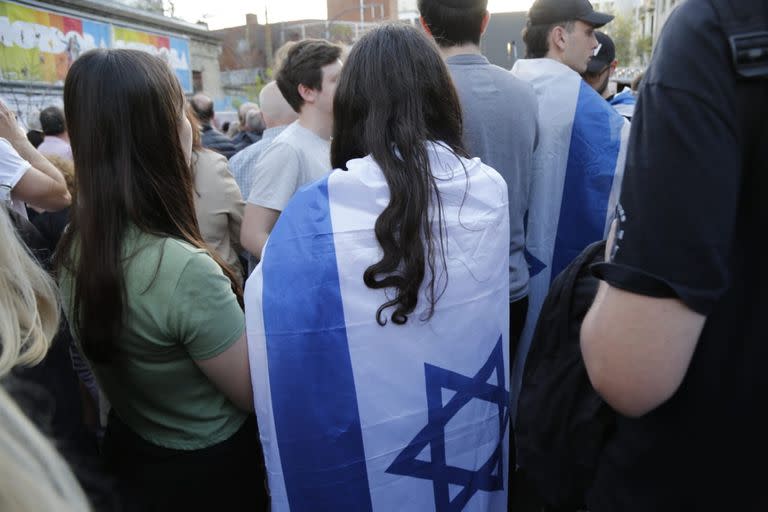 Marcha en Capital Federal en repudio a los atentados de Hamas en Israel