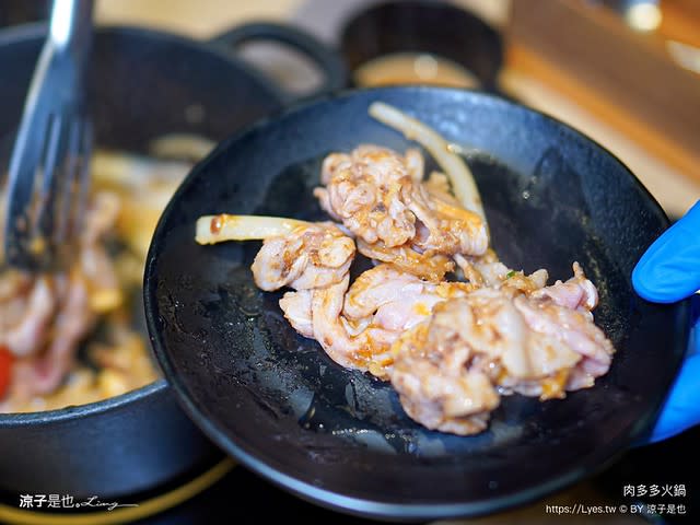 台中｜肉多多火鍋 秀泰站前店