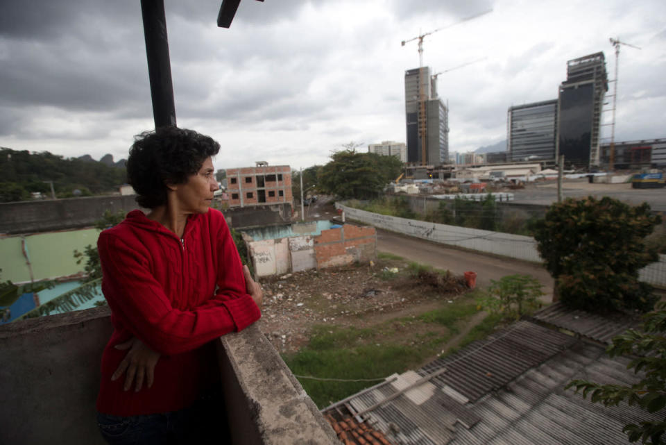 Destruction and rebuilding in Vila Autodromo for the Rio Olympics