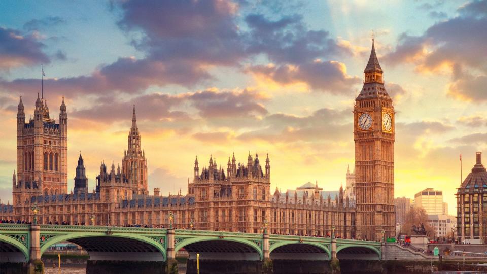 the big ben in london and the house of parliament