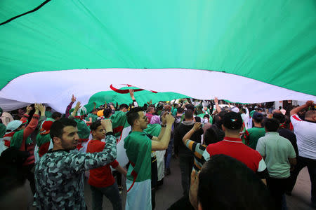 Demonstrators shout slogans during anti government protests in Algiers, Algeria April 26, 2019. REUTERS/Ramzi Boudina