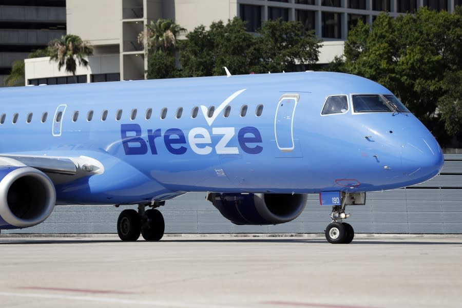 A Breeze Airways airplane on the tarmac at Tampa International Airport (TPA) in Tampa, Florida, U.S., on Thursday, May 27, 2021. Breeze Airways will begin flying May 27 with an initial network of 16 cities, making it the years second U.S. startup looking to use discount fares to grab a piece of a much-anticipated resurgence in leisure travel. Photographer: Matt May/Bloomberg via Getty Images