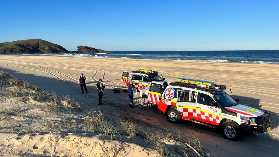 Assignment Freelance Picture Two men have been rescued by NSW Ambulance after their boat was\n overturned by a rogue wave off Port Macquarie. AISLING