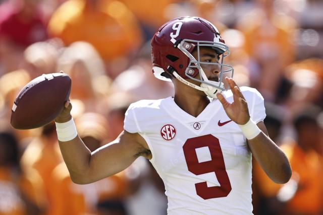 Alabama QB Young starts for No. 3 Tide vs No. 6 Vols