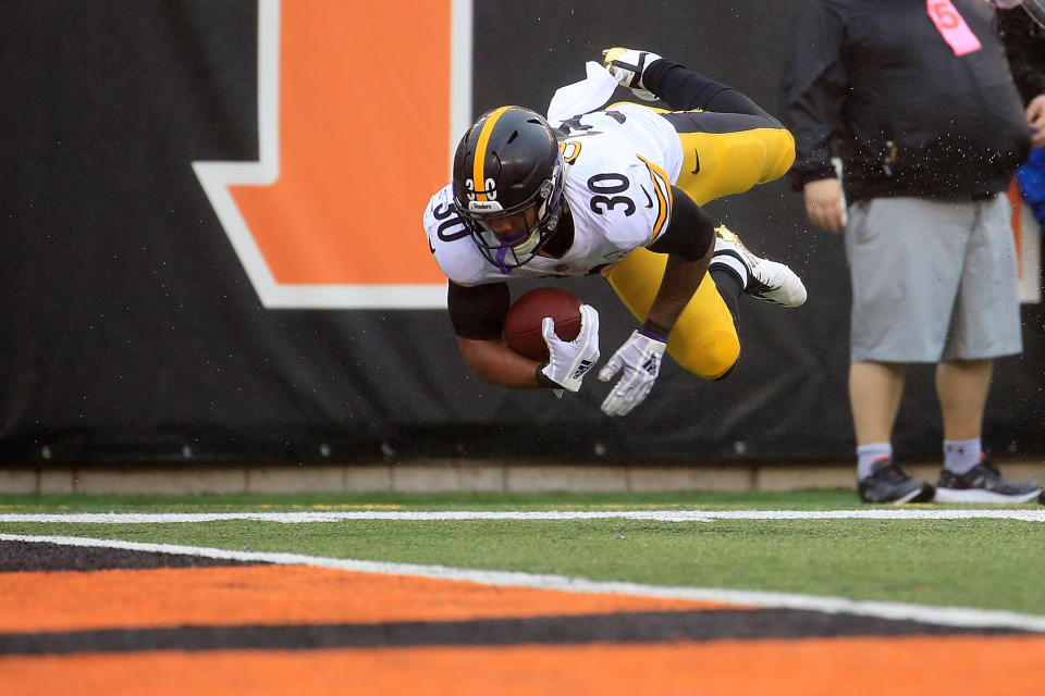 James Conner is not a player to sell in fantasy football, no matter what you say. (Photo by Andy Lyons/Getty Images)