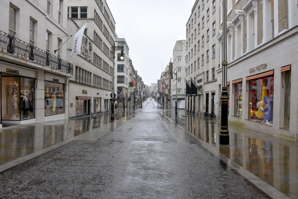 A deserted street in Mayfair, London, Sunday, Feb. 7, 2021, as the third national lockdown, due to the COVID-19 outbreak, continues. (AP Photo/Alberto Pezzali)