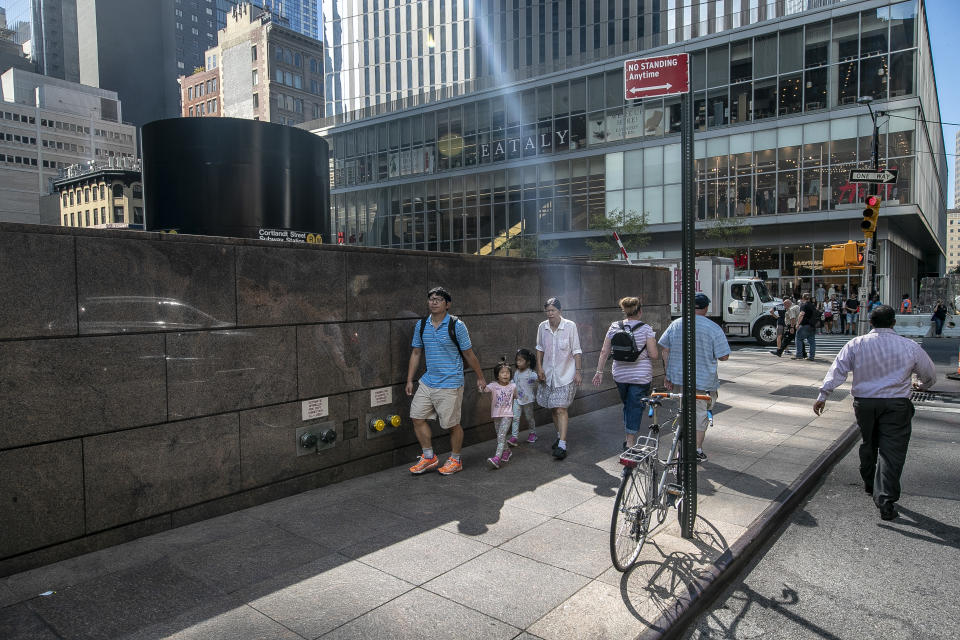 <p>People make their way back down Cortlandt Street toward the World Trade Center on Sept. 5, 2018. (Photo: Gordon Donovan/Yahoo News) </p>
