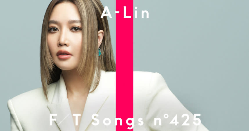 A-Lin登上THE FIRST TAKE演唱〈有一種悲傷〉。（圖／THE FIRST TAKE提供）