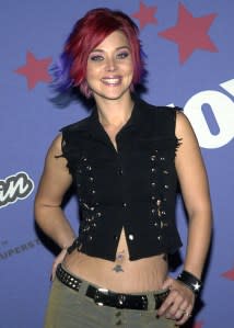 Nikki McKibbin, 'American Idol' Season 1 Contestant, Dead at 42