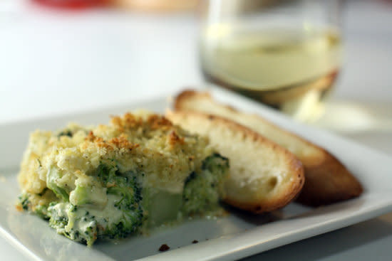 <strong>Get the <a href="http://www.macheesmo.com/2009/02/broccoli-parmesan-gratin/">Broccoli Parmesan Gratin recipe from Macheesmo</a></strong>