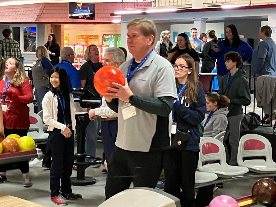 Lexington Mayor Bob Jarvis prepares to bowl a frame on Wednesday at Lex Lanes.