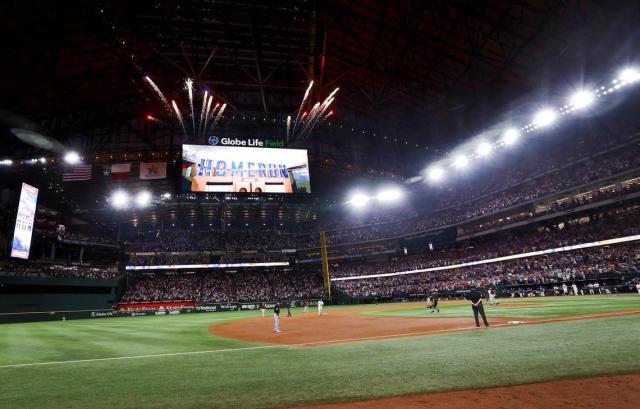 The Latest: Ballpark roof closed for World Series Game 3
