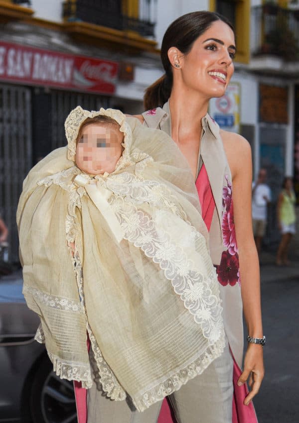 Sofía Palazuelo en el bautizo de su hija