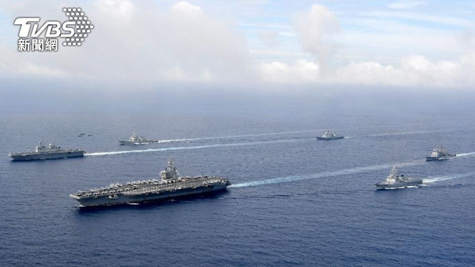 美國出動「雷根號」航母打擊群與南韓海軍進行聯合軍演。（圖／達志影像美聯社）