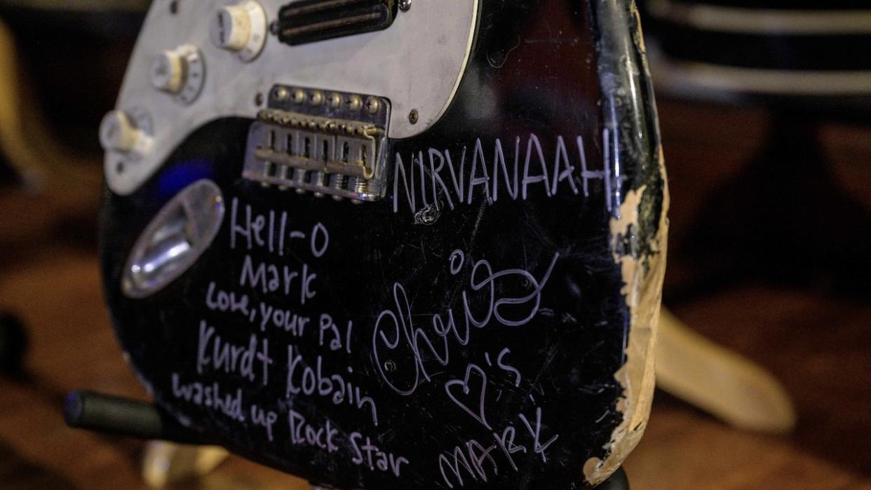  The guitar Kurt Cobain gave to Mark Lanegan 