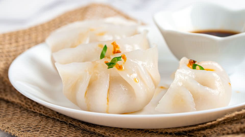 Teochew fun gor is stuffed with a delicious mix of shrim, pork, veggies and peanuts. - Adobe Stock