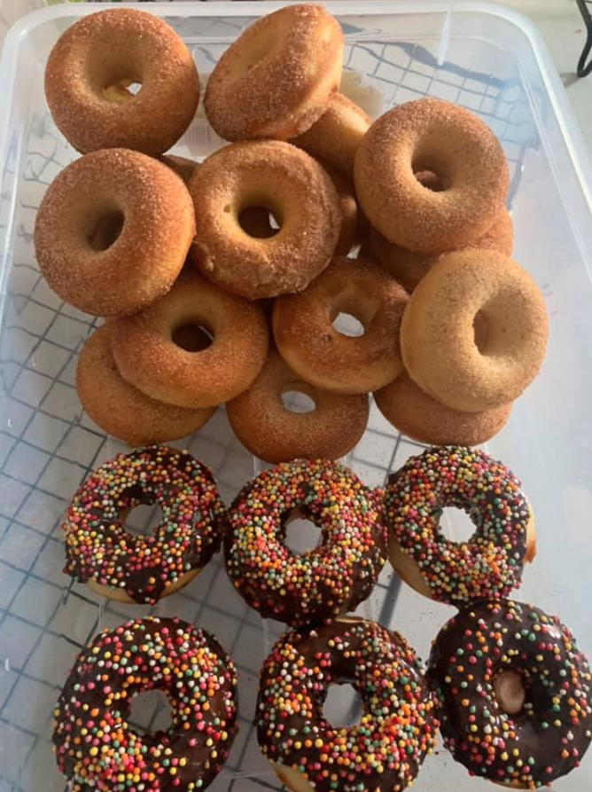 Chocolate and cinnamon doughnuts