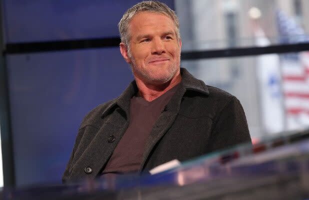 Tucker Carlson Talked to Brett Favre About How Great Cheese Is