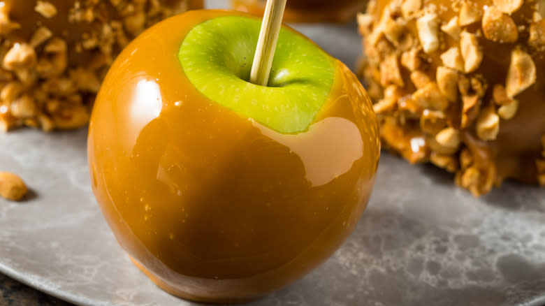 caramel coated green applej