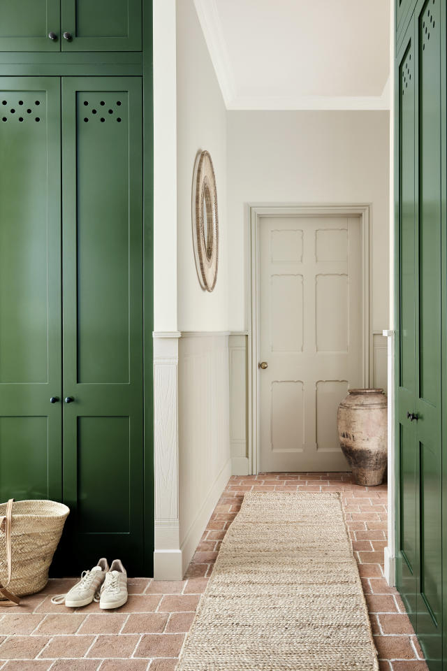 13 Great Entryway Closet Ideas : r/TrendingInterior