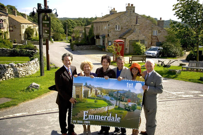 emmerdale-cast-