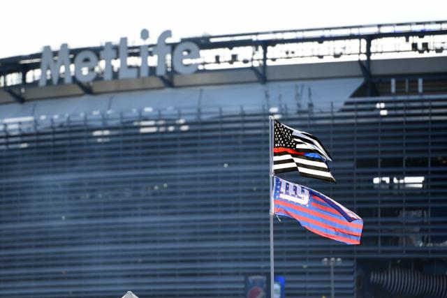 See it: MetLife Stadium set for Giants' legacy game