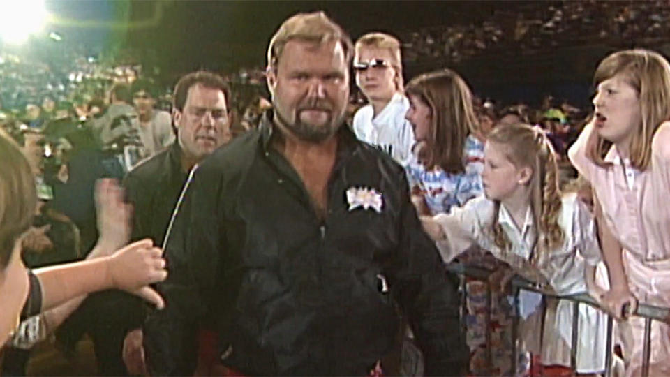 Arn Anderson gets booed at wrestling event.