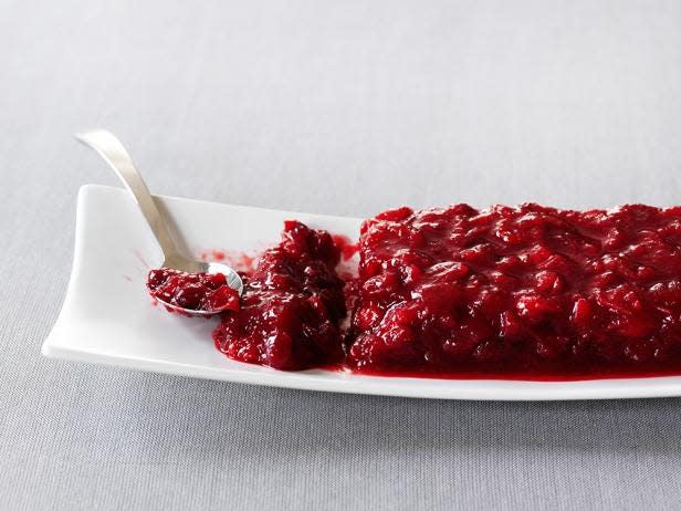 Alton Brown's homemade cranberry sauce.