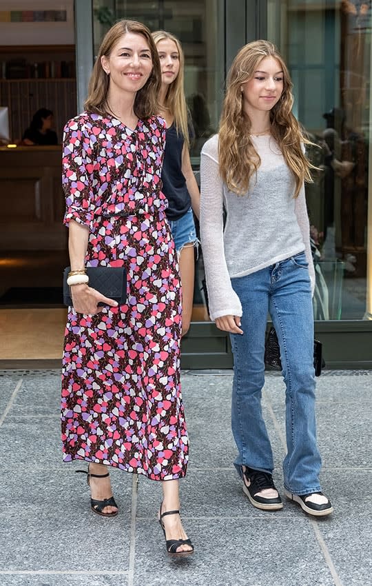 Sofia Coppola con sus hijas Romy y Cosima