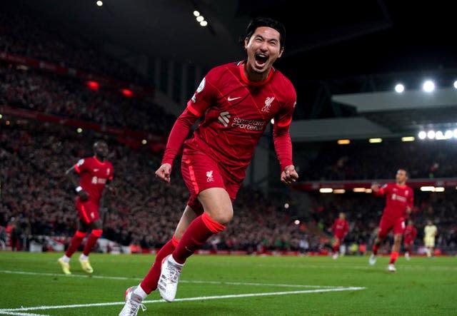 Liverpool returned to winning ways with a 4-0 victory over Arsenal 