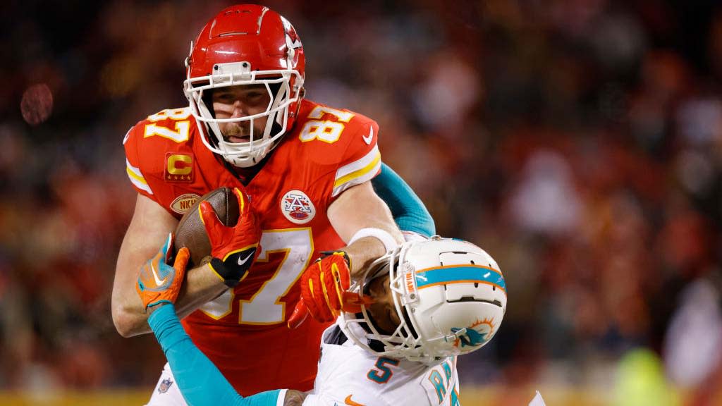  Exclusive games like Peacock’s Jan. 13 NFL wild card playoff between the Miami Dolphins and Kansas City Chiefs can move the needle with streaming subscribers, Hub found. . 