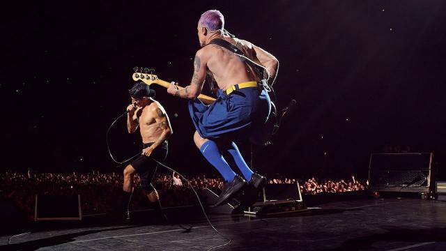 Review: Red Hot Chili Peppers at Minute Maid Park