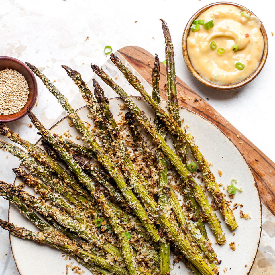 Panko-Crusted Asparagus Spears