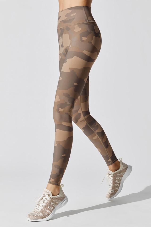 Alo Vapor Camo-print High-waist Performance Leggings - Black Camo