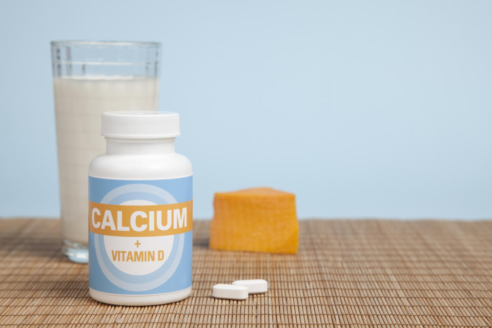 When is the best time to take calcium tablets? Will taking iron pills together affect absorption? Nutritionist dismantles doubts regarding calcium tablets!If you want to enhance absorption, you should combine this nutrient