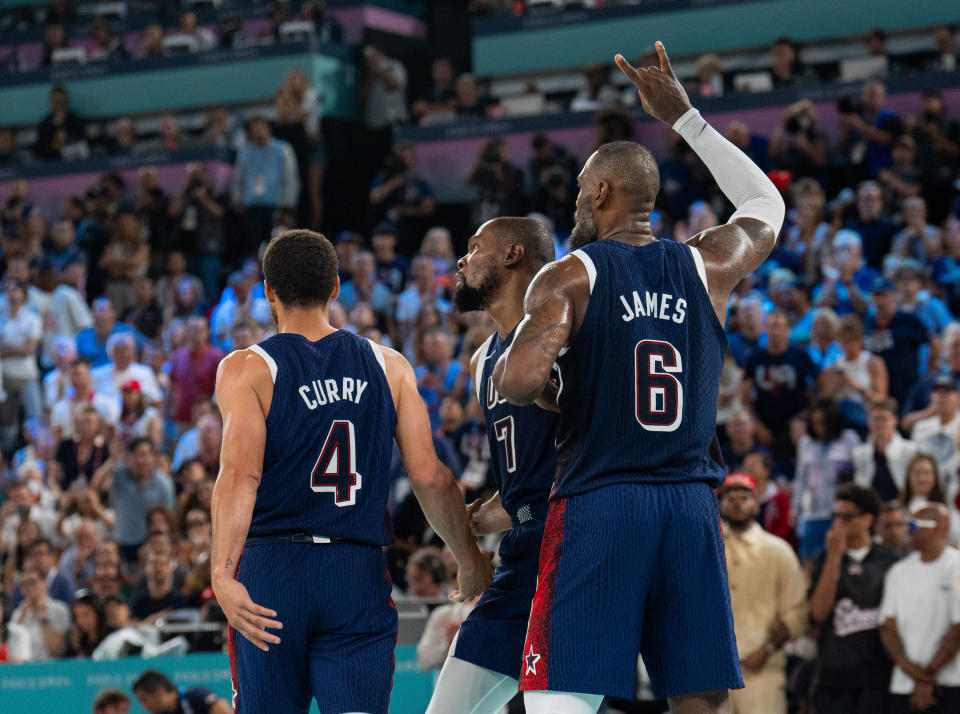 Lebron James在巴黎奧運上和兩位宿敵Stephen Curry及Kevin Durant打出史詩般的兩場比賽。（Photo by Aytac Unal/Anadolu via Getty Images）